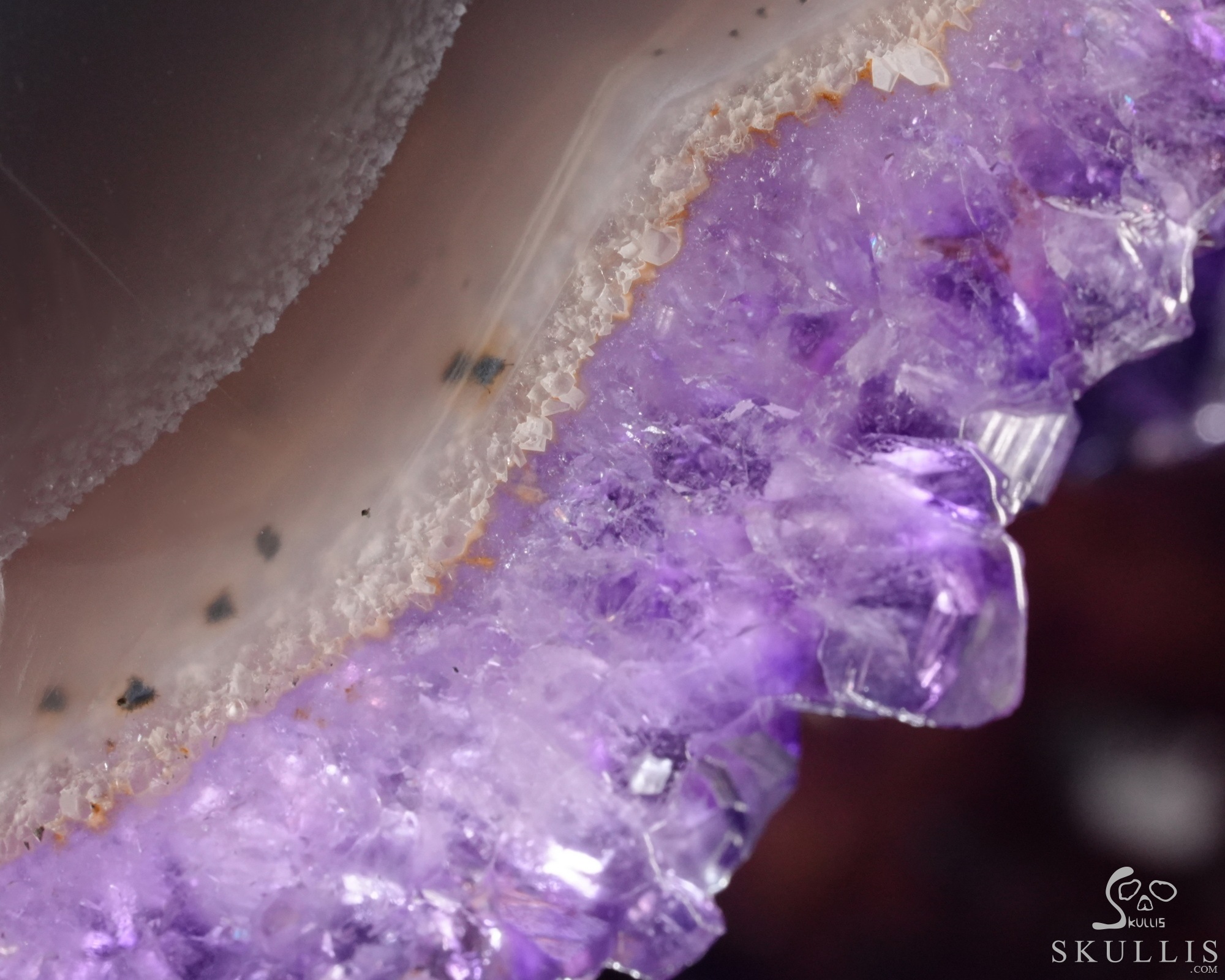 Lifesized 6.5" Agate Amethyst Geode Hand Carved Crystal Skull, Super Realistic, Crystal Healing Lifesized 6.5" Agate Amethyst Geode Hand Carved Crystal Skull, Super Realistic, Crystal Healing